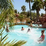 Zecamping 4 Etoiles Anime 500m Parc Aquatique Locatif Tv Clim Kemp