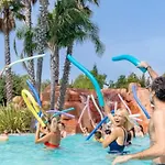 Kemp Zecamping 4 Etoiles Anime 500m Parc Aquatique Locatif Tv Clim