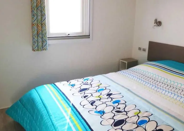 אתר קמפינג Zecamping 4 Etoiles Anime 500M Plage Parc Aquatique Locatif Tv Clim *