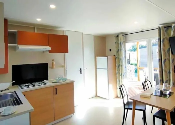 Zecamping 4 Etoiles Anime 500M Plage Parc Aquatique Locatif Tv Clim אתר קמפינג