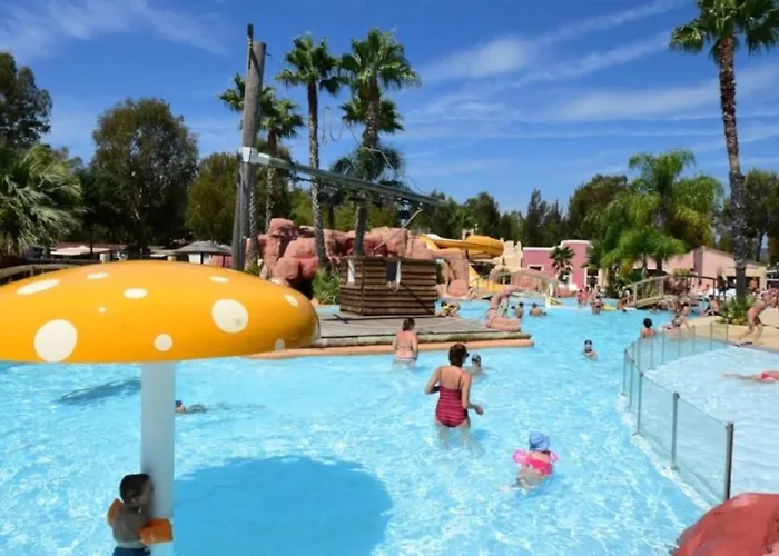 Zecamping 4 Etoiles Anime 500M Plage Parc Aquatique Locatif Tv Clim אתר קמפינג *