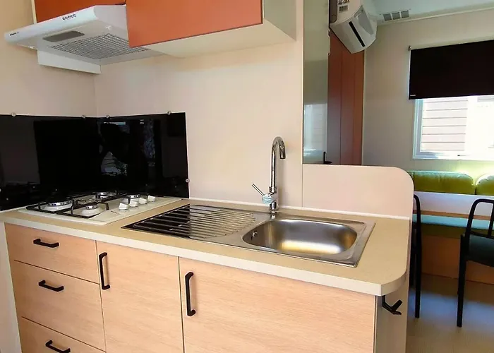 Zecamping 4 Etoiles Anime 500M Plage Parc Aquatique Locatif Tv Clim אתר קמפינג