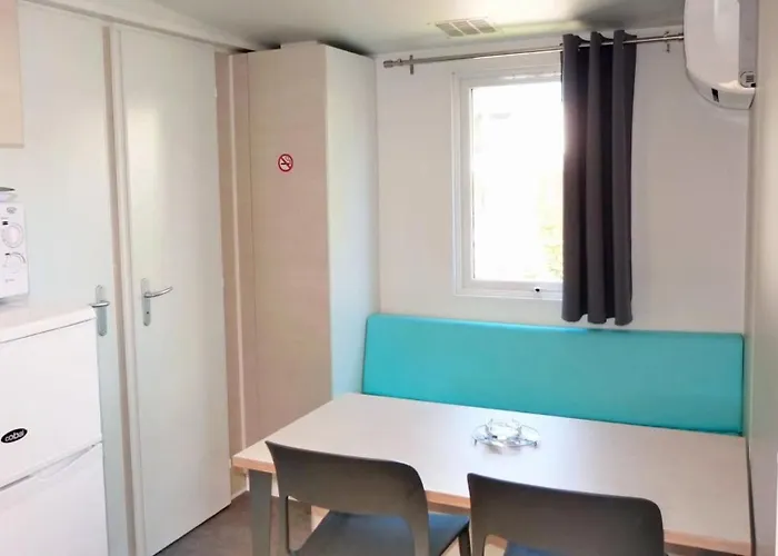 Zecamping 4 Etoiles Anime 500M Plage Parc Aquatique Locatif Tv Clim אתר קמפינג