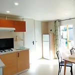 Zecamping 4 étoiles Animé 500m Parc Aquatique Locatif Tv Clim Camping