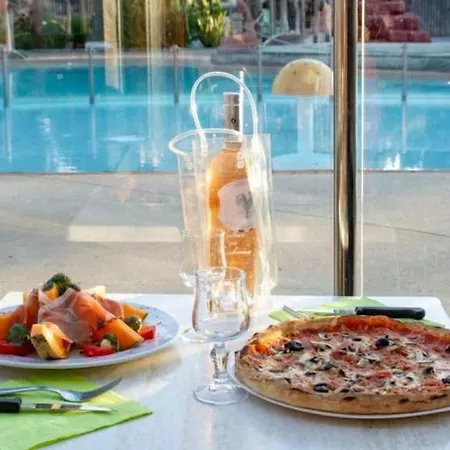 4 Etoiles - Parc Aquatique - Efacfc *