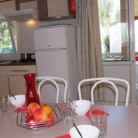 4 Etoiles - Parc Aquatique - Efacfc Campingplads *