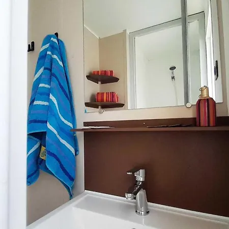 4 Etoiles - Parc Aquatique - Efacfc Hyères