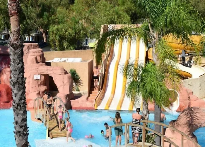 ZEcamping 4 étoiles animé 500m plage parc aquatique locatif TV clim *