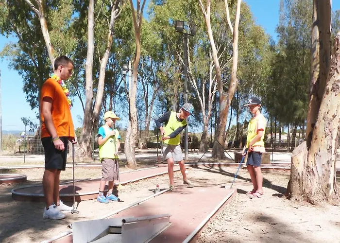 ZEcamping 4 étoiles animé 500m plage parc aquatique locatif TV clim Campeggio *